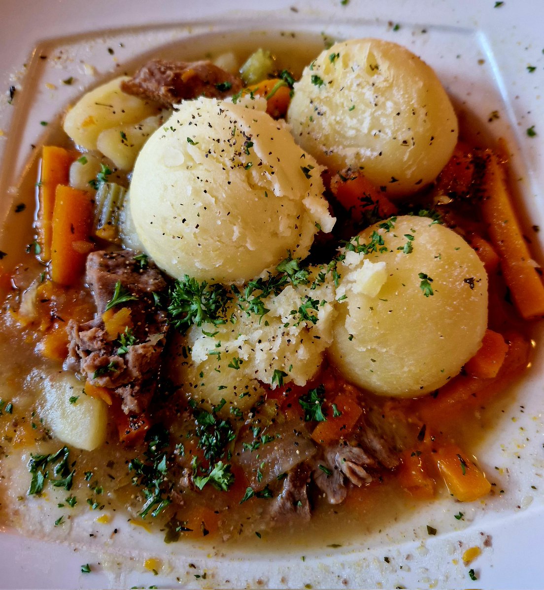 Phil Jones tweet media