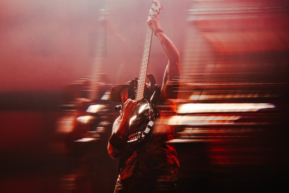 Dave Phoenix Farrell tweet media