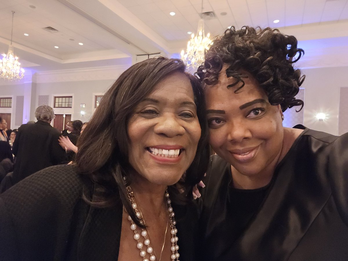 Dr. Glenda Glover tweet media