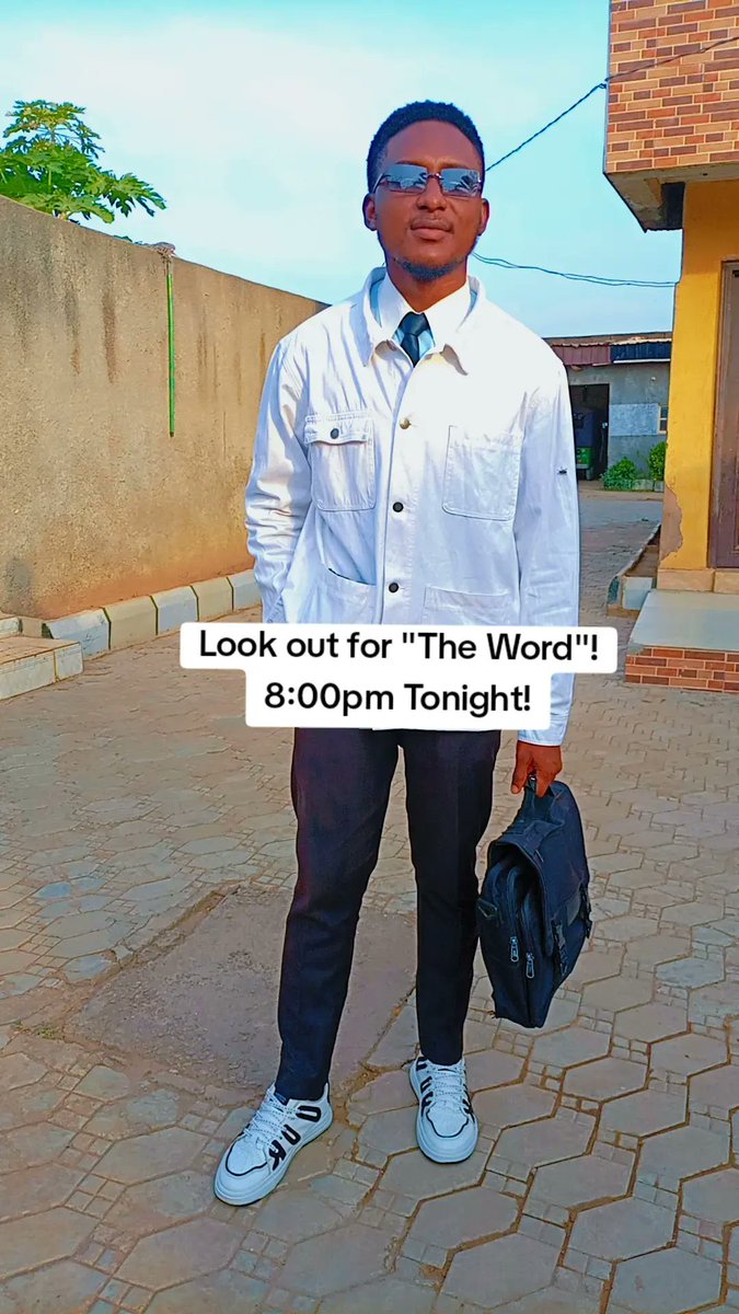 king_jaydc's tweet photo. {
Mon<Word>day;
   print(Another day to do the work of the Ministry✝️❤️)

} https://t.co/VnhbEU2FN0