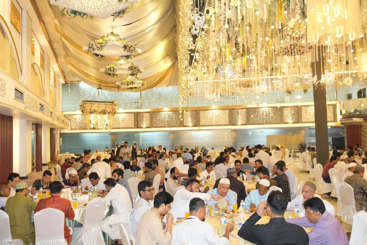 HaqueSons's tweet photo. HSL hosted its Annual Iftar Party on March 12, 2026 at K Square, Chattogram.
#HSL #haquesons #haqueandsons #iftarparty #marinersgettogether #hsliftar #marinersparty https://t.co/k7HjkpkOEW