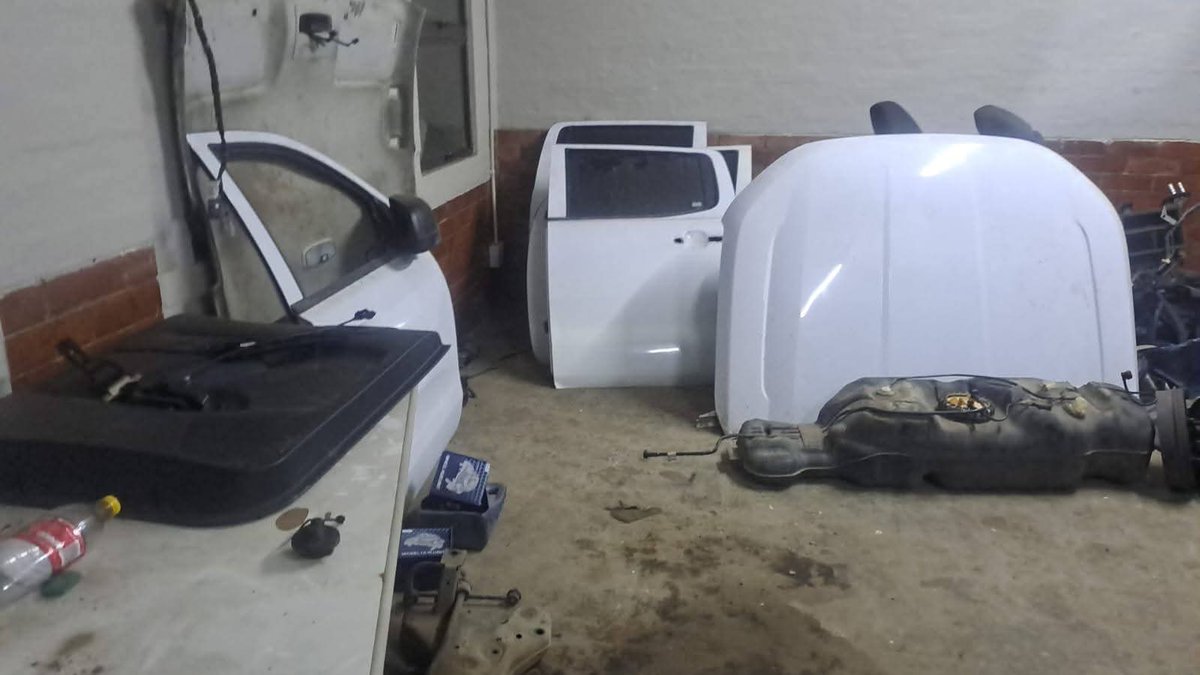 Vehicle Trackers tweet media