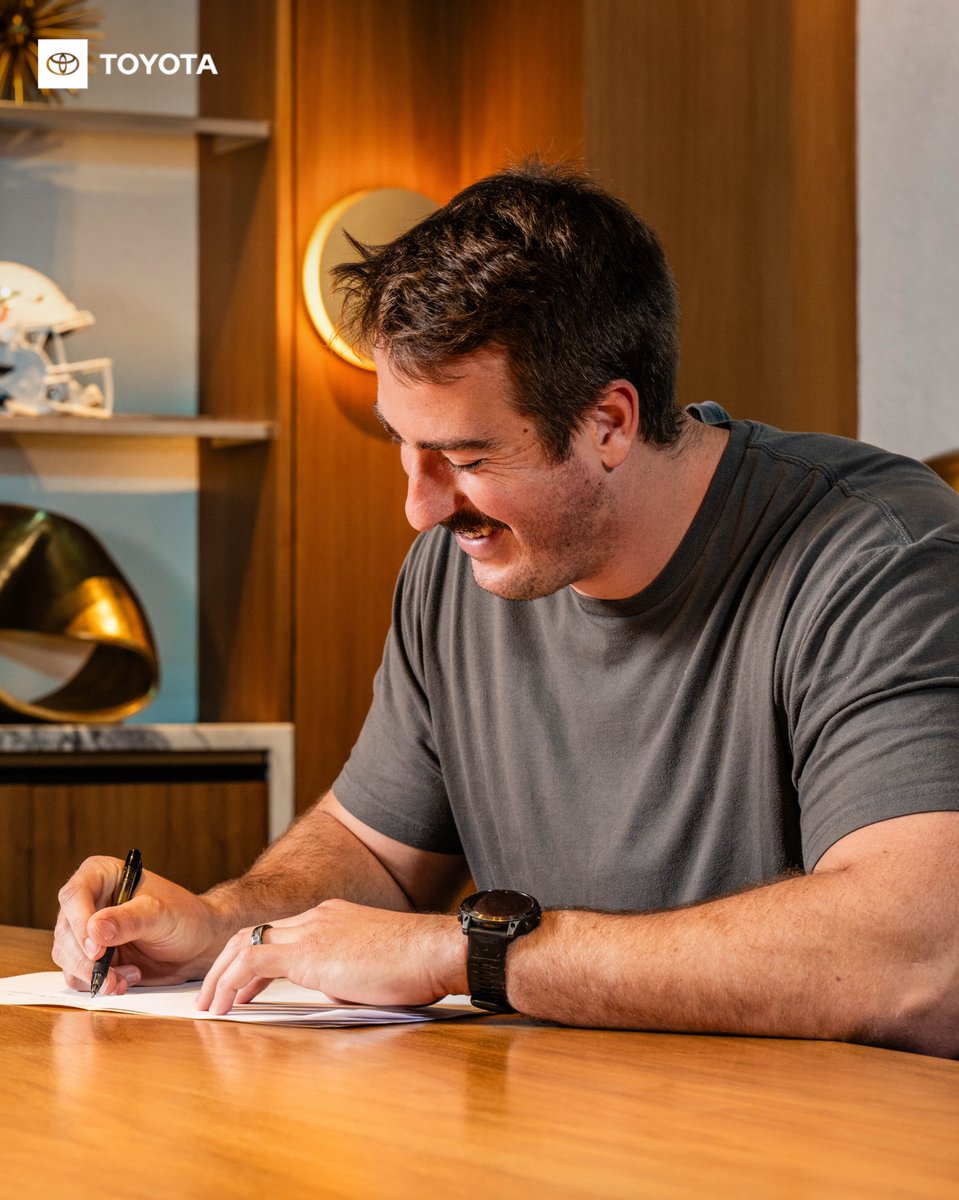 Miami Dolphins tweet media