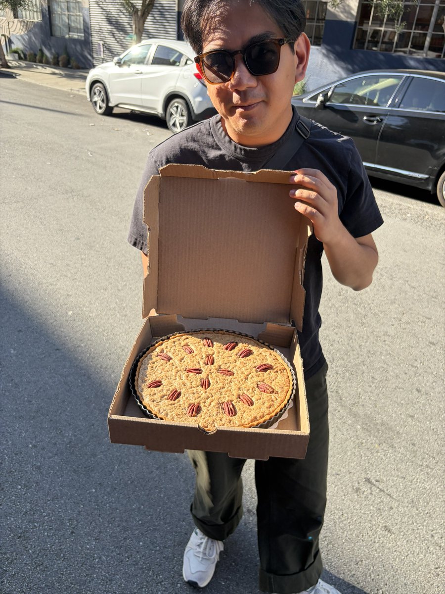 William Bout tweet media