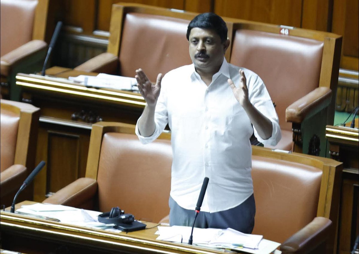 byrathi_suresh's tweet image. Participated in today’s Budget Session, actively engaging in discussions on issues concerning public welfare and the overall development of the state.

#KarnatakaBudget #AssemblySession #ByrathiSuresh #Karnataka
