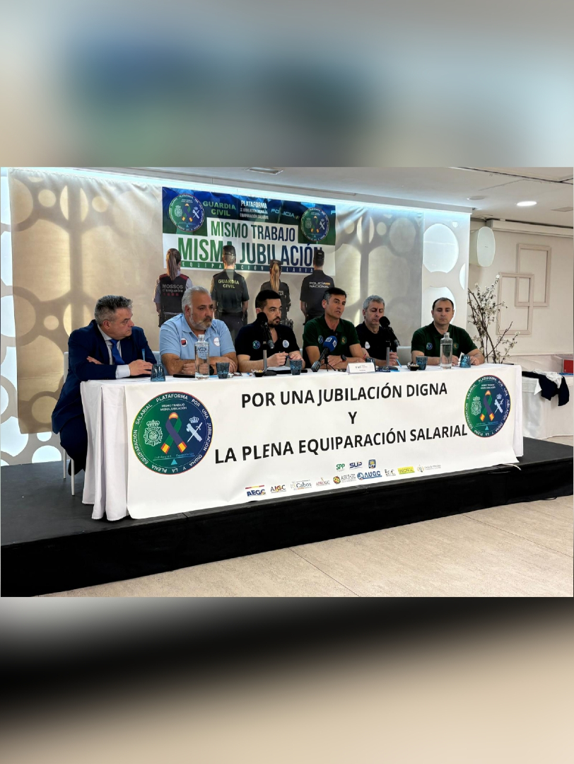 Ante la ausencia de diálogo de la SES, anunciamos medidas contundentes
El próximo 9 de mayo acudiremos de #Uniforme a la eucaristía en la Catedral de la Almudena de #Madrid
En recuerdo de nuestros compañeros caídos y para reclamar que somos #ProfesiónDeRiesgo