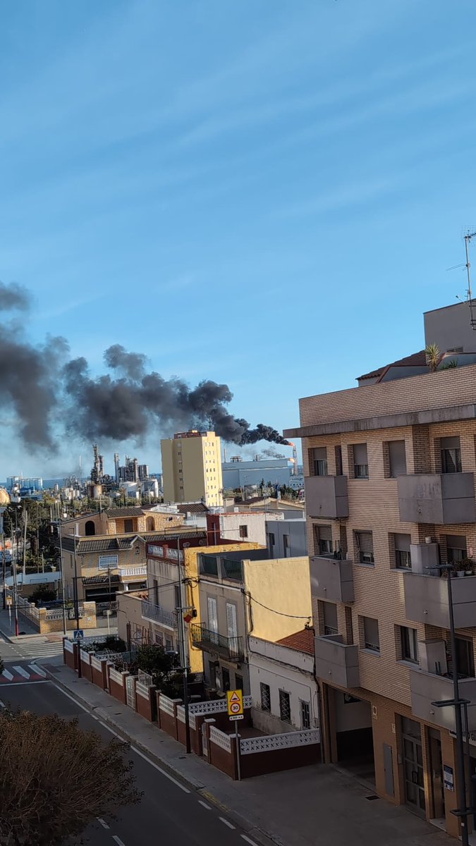 Marc Riu i Rusell//*// tweet media