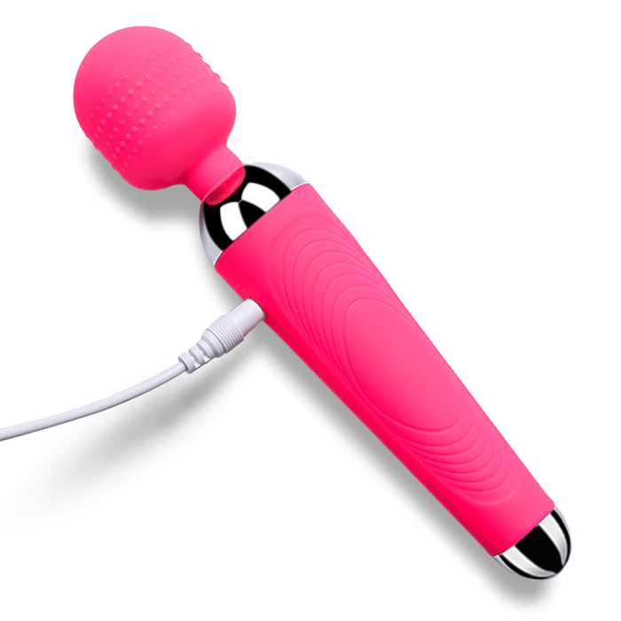 LaJugueteriaSex's tweet photo. 2️⃣0️⃣ Vibraciones diferentes para aquellos que buscan el éxtasis más allá de lo convencional 💓 Este #masajeador se convierte en el cómplice perfecto de tus fantasías 💦 Recargable USB 🔋 Cómpralo ya: https://t.co/8gsMe42nr1 https://t.co/0vvUE2zMEt