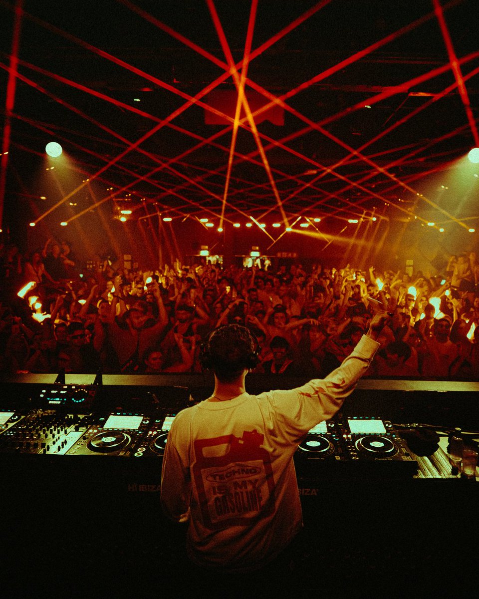 EDC Week tweet media