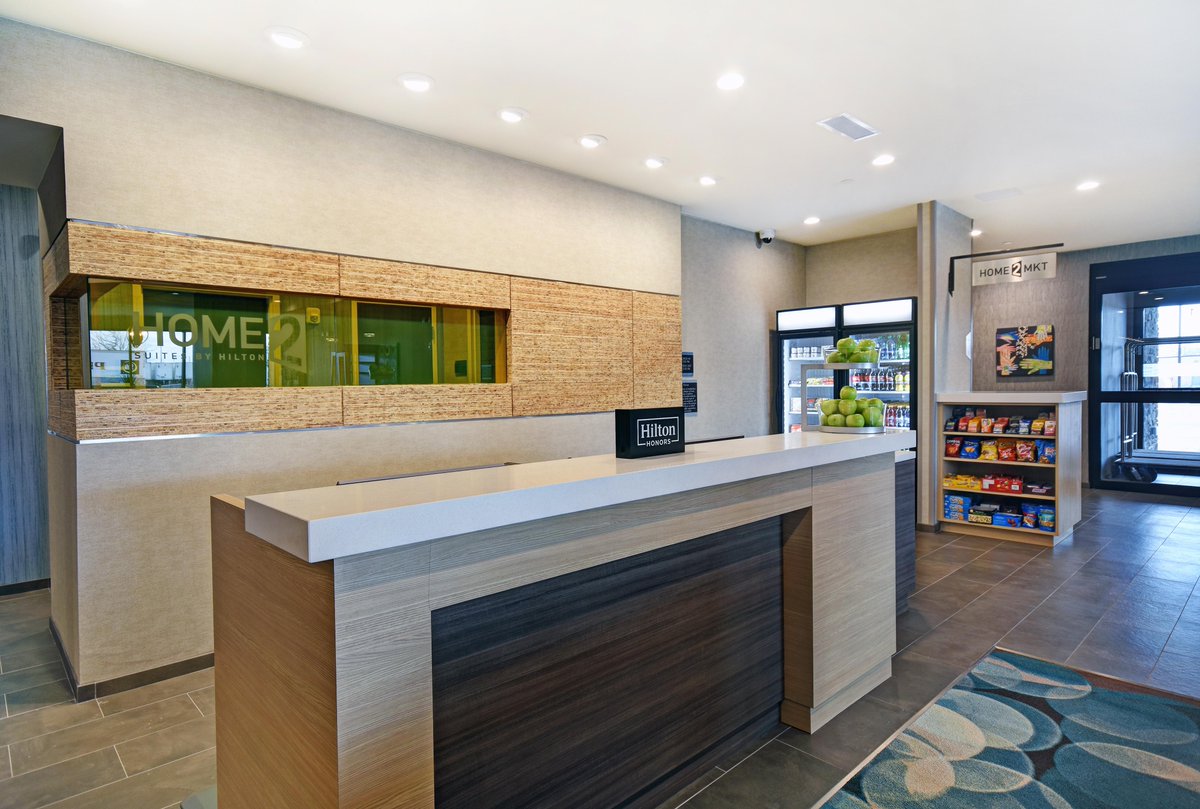 Home2 Suites Beloit tweet media