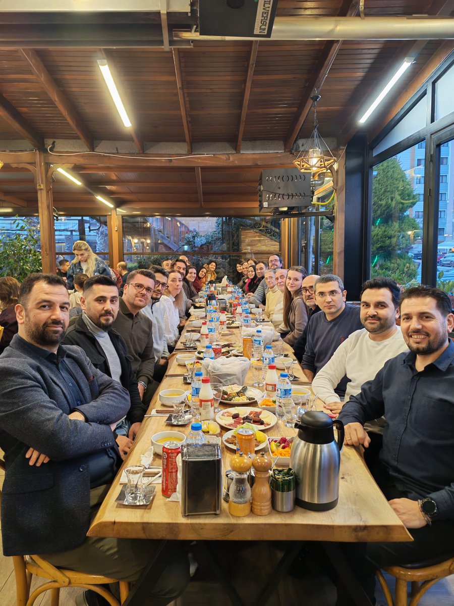 Alpsanalu's tweet photo. Alpsan Alüminyum geleneksel iftar yemeğimiz. https://t.co/0amnaQ8XBT