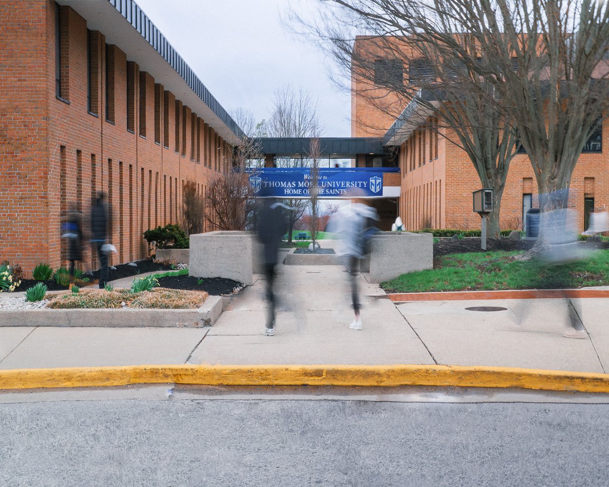 Thomas More University tweet media