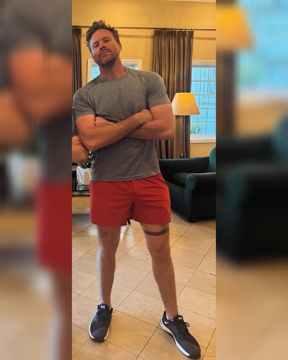 Sveva90's tweet photo. Now make this go VIRAL! 🔥
Armie Hammer 😍

#ArmieHammer https://t.co/gcUI3yIp8B