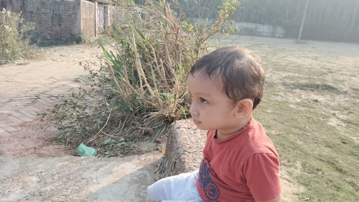 mahbubnewazM's tweet photo. While enjoying atmosphere at father's village Puran Para of Sabrang.

AHMAD BIN MAHBUB https://t.co/UlWVht1ylL