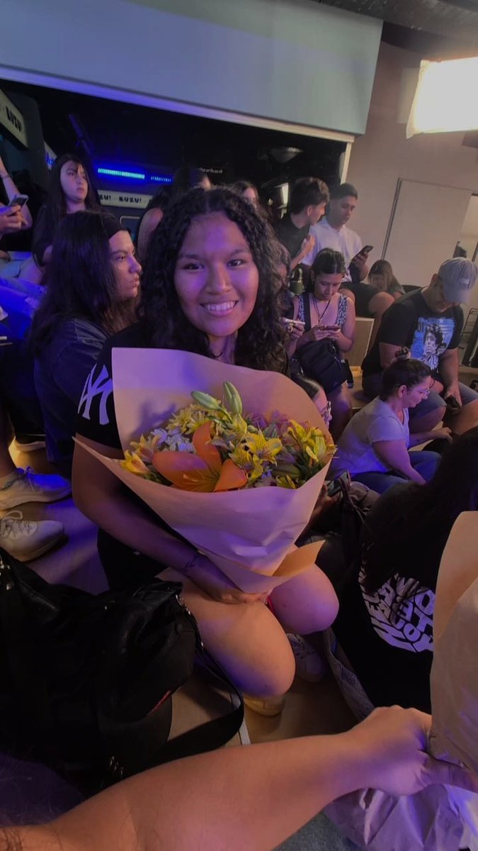 oriii_mo's tweet image. Mis flores hasta que los talentos las destruyeron JAJAJA @patriayfamilia_ #pyf #patriayfamilia