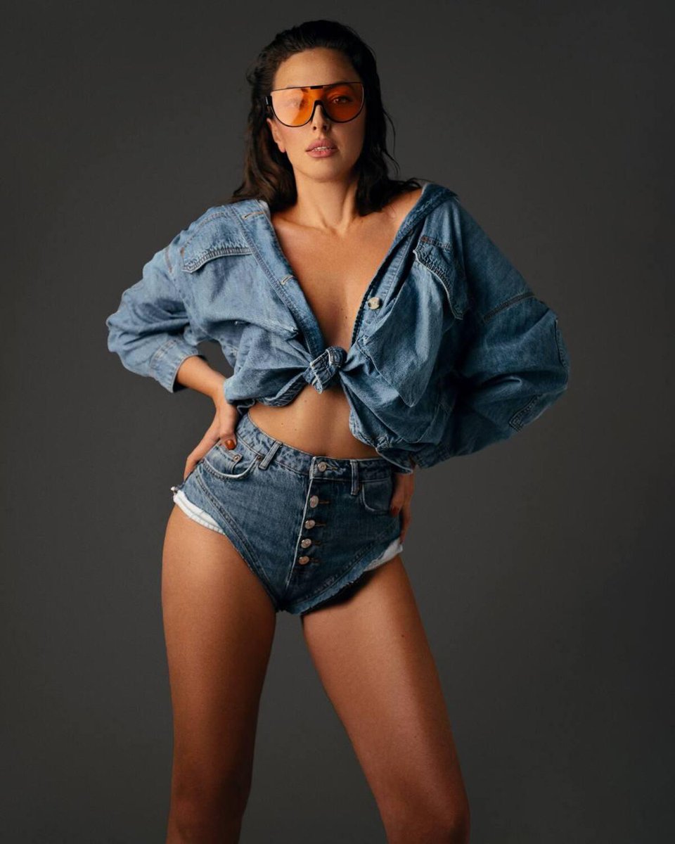 Meet Arina, 40 — elegant, adventurous, and full of positive energy.
She loves travel, photography, and creating unforgettable experiences.
Looking for a confident man to share life’s adventures.

👉 ussr-star.com/profile.php?ID…
#DatingOnline #MeetUkrainianWomen