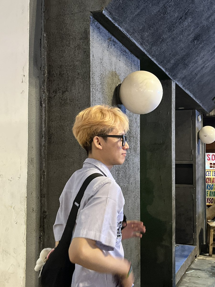 Cinnamoroll tweet media