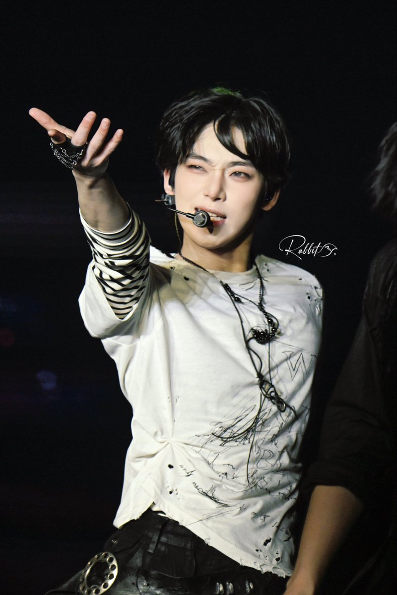 눙 tweet media