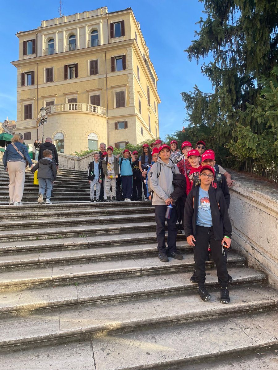 Hallfield School tweet media