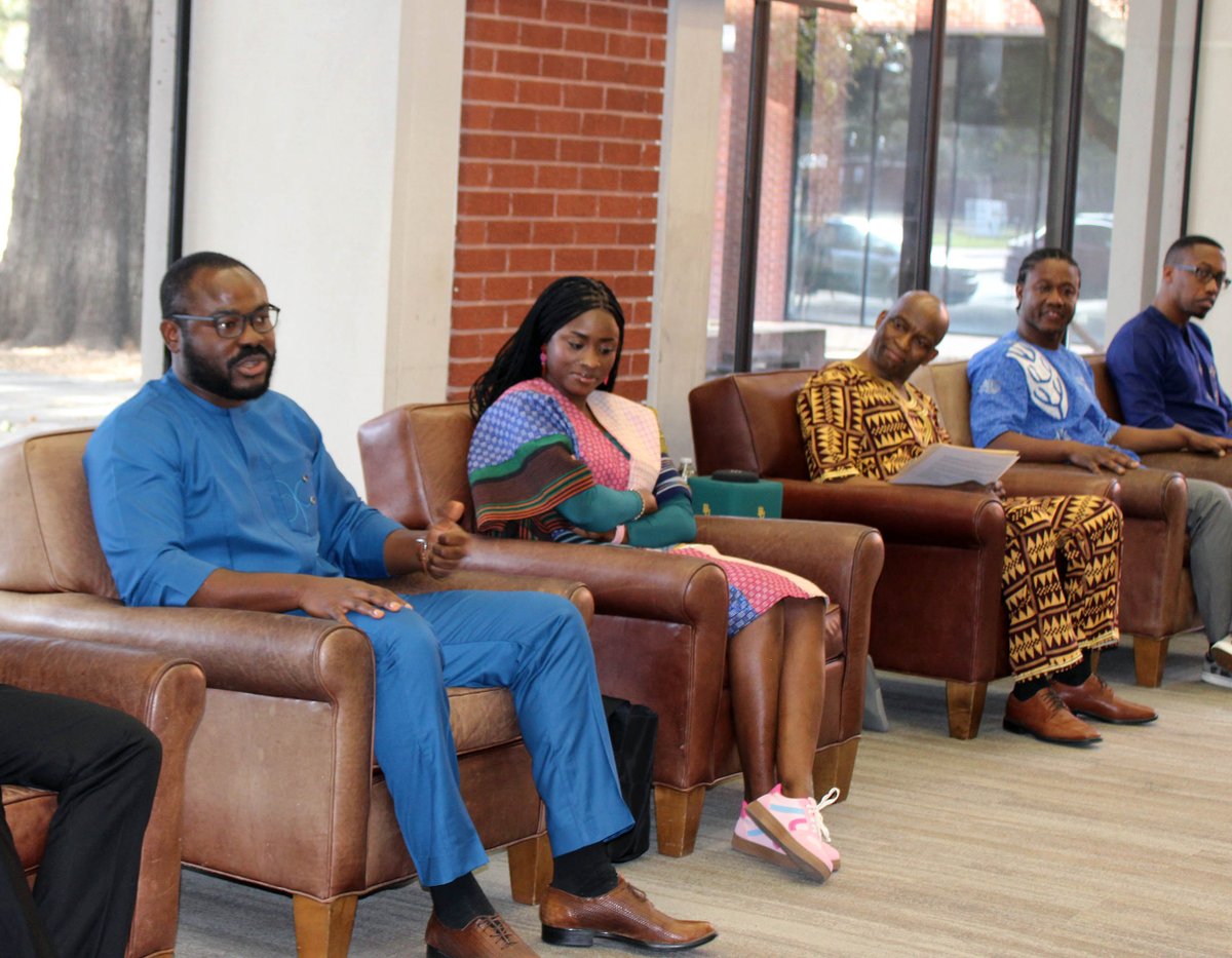 Baylor University's Moody School of Education tweet media