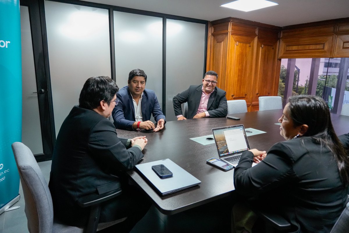 BanEcuador tweet media