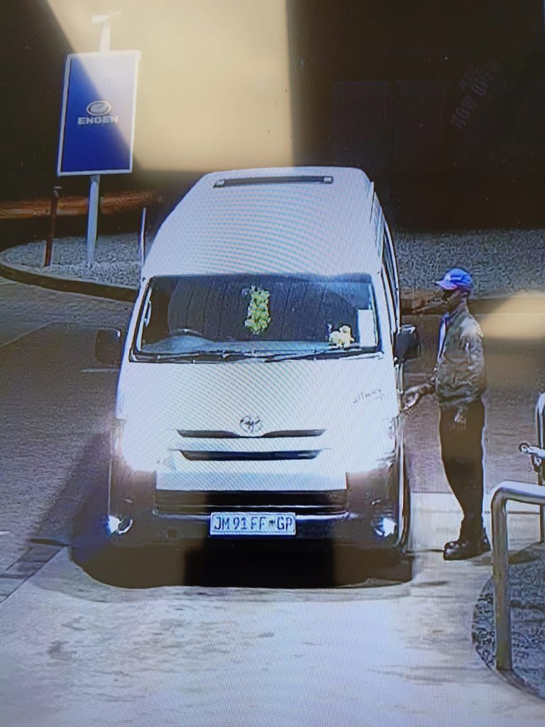 Please assist in getting this taxi the guy poured petrol and ran away so the petrol attendant has to pay the money can we kindly asssit