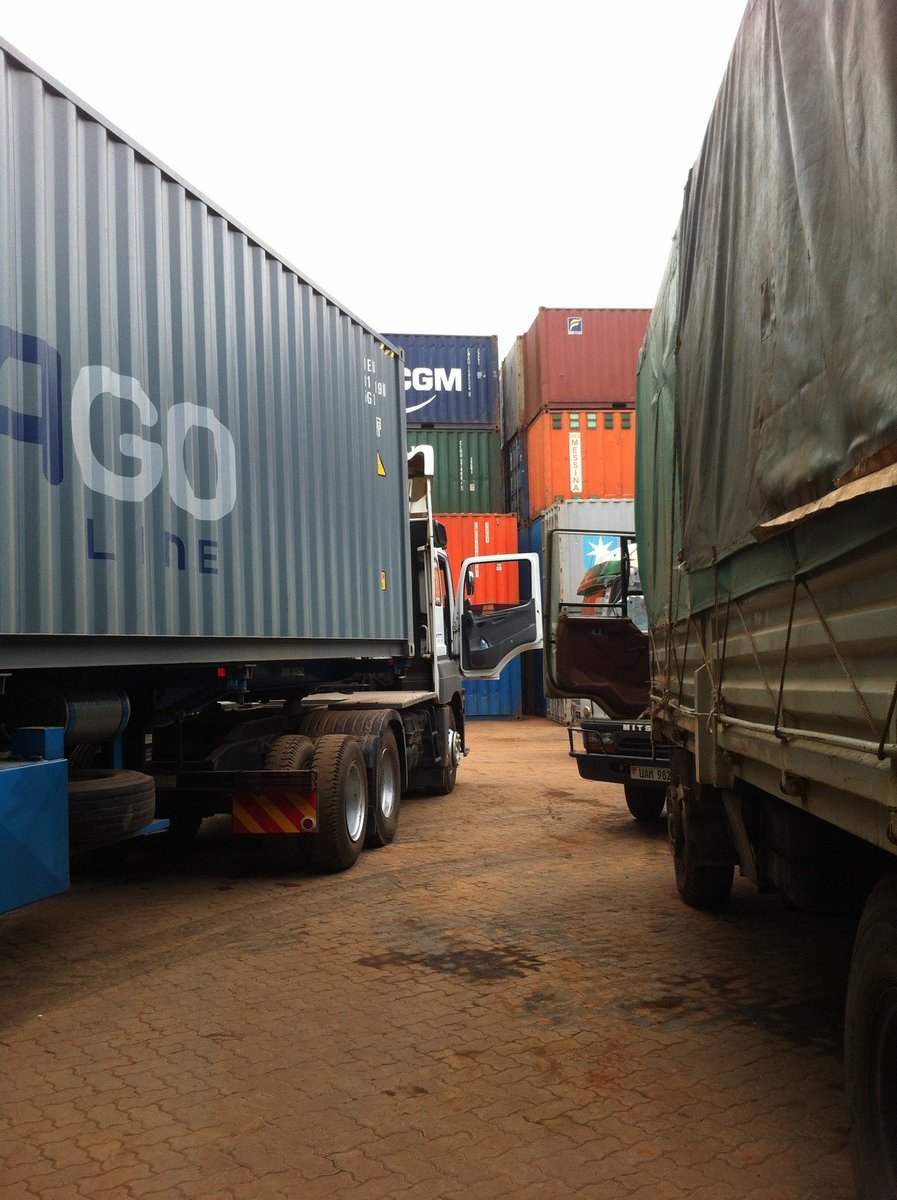 darksimon_'s tweet photo. Logistics hack for hustlers: Cut interstate shipping costs!
-Midweek hauls (Tue-Thu)-skip weekend fees/traffic
-Bundle loads-better rates
-Book early-secure trucks 
Swifty Konekt handles nationwide (Lagos-Abuja, Benue-South &amp; more).
WhatsApp 08105005277 for quote!
#SwiftyKonekt https://t.co/gxJ9uJGZ9s