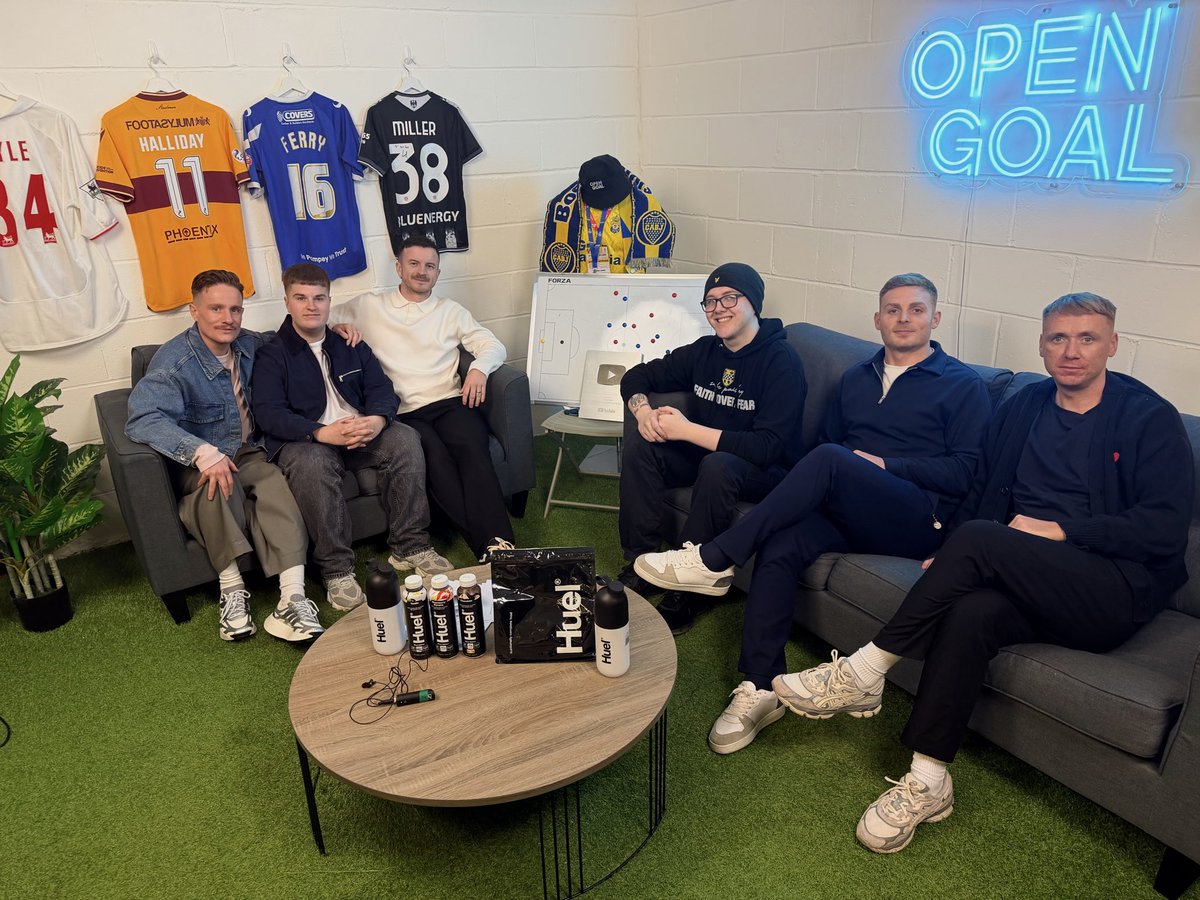 lmcvlogs tweet media