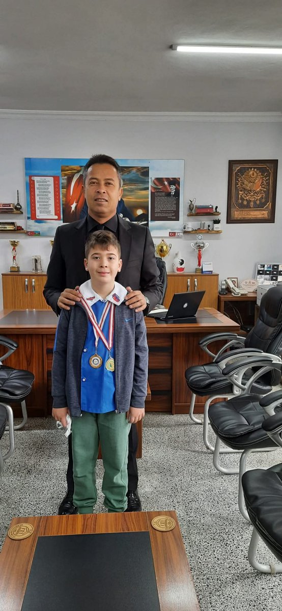 #Anılar 4 yıl önce zeka oyunları turnuvasına gönderdiğiniz öğrencilerimiz.