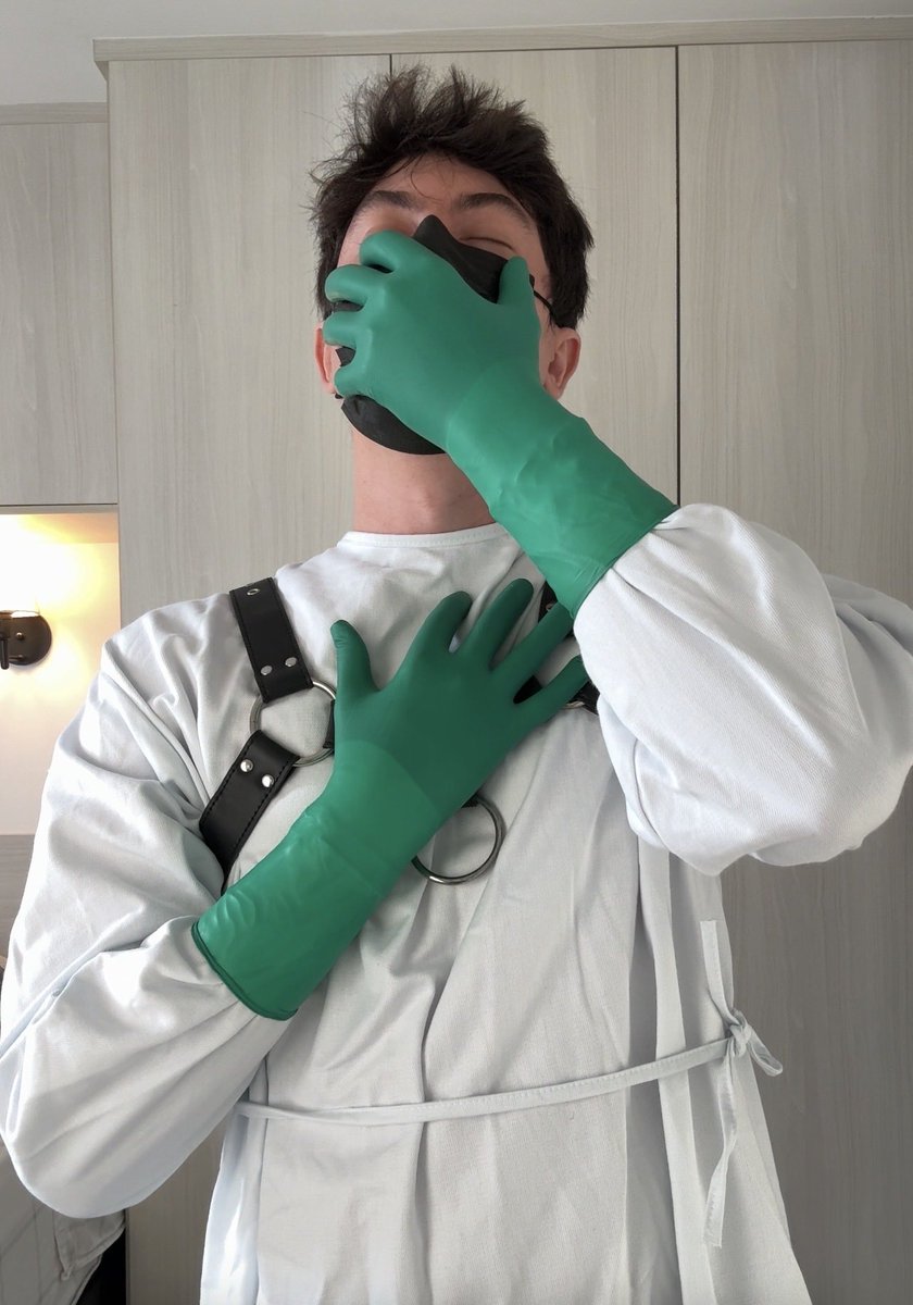 TwoDoctors tweet media