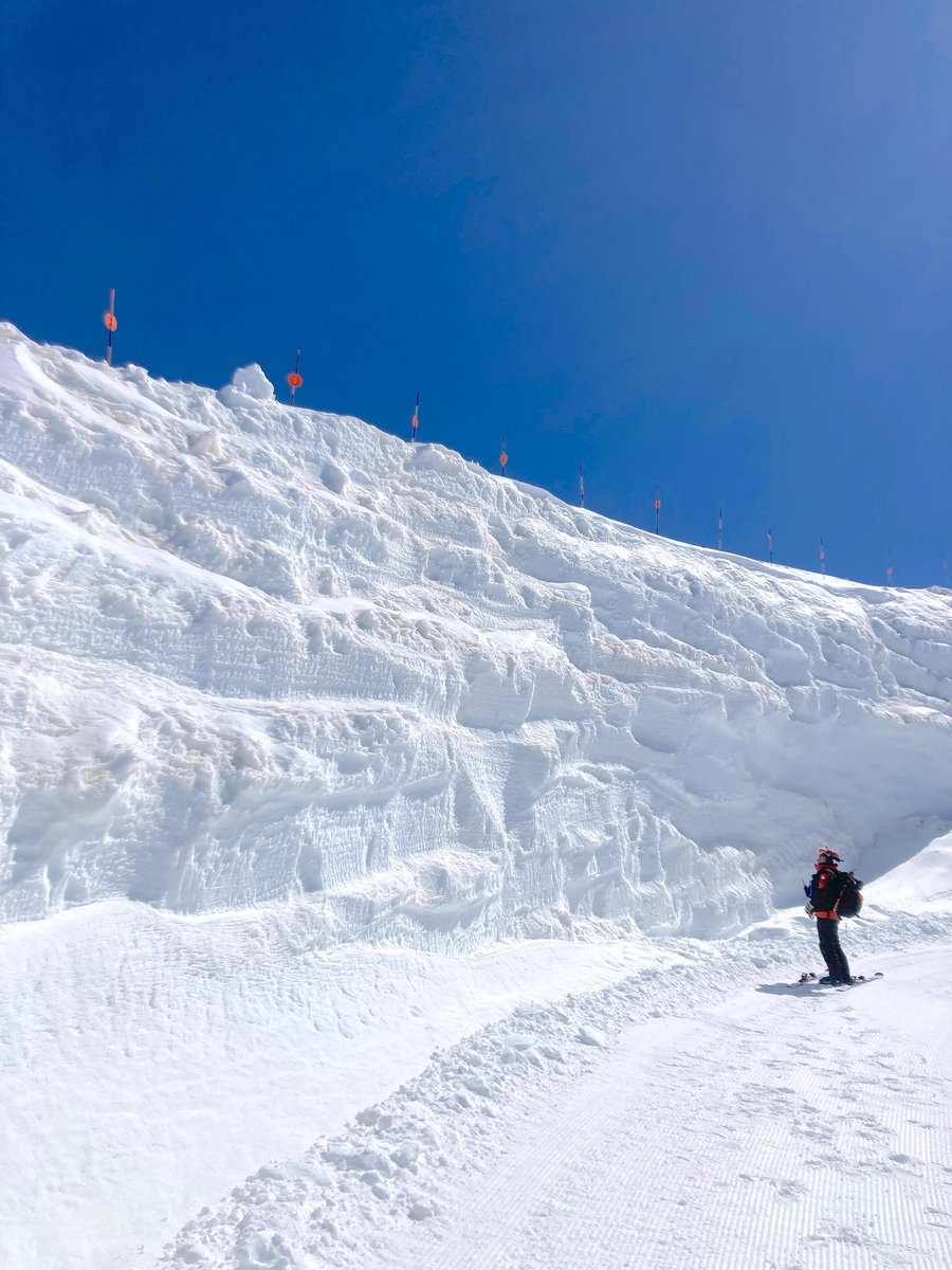 Snow Forecast.com tweet media