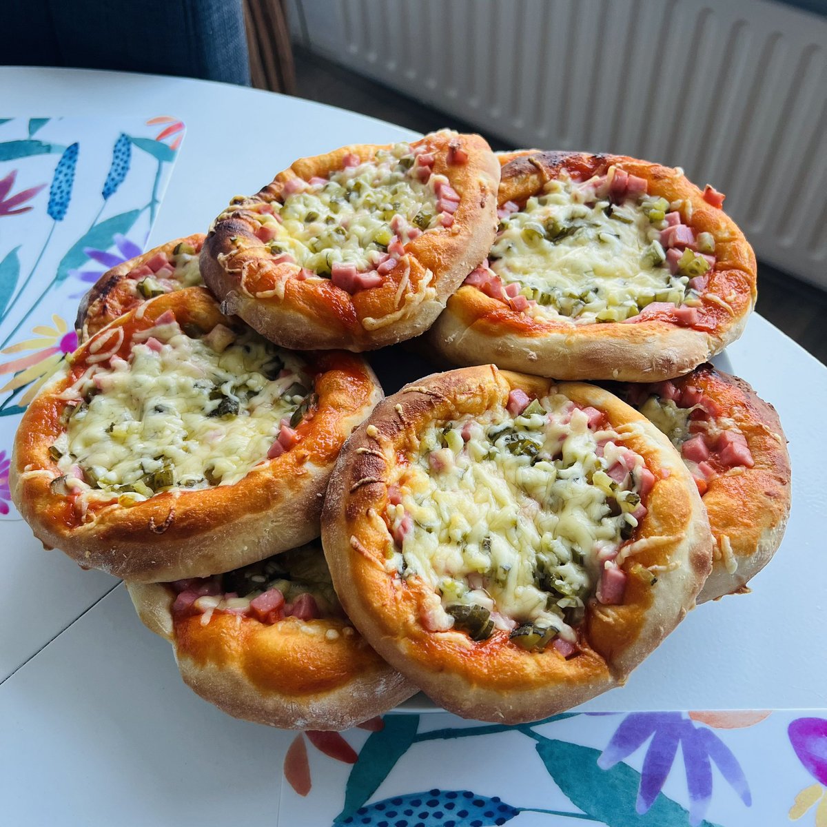 маша 🥀 tweet media