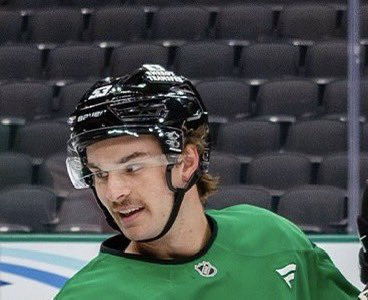 x - lauren ⭐️ tweet media