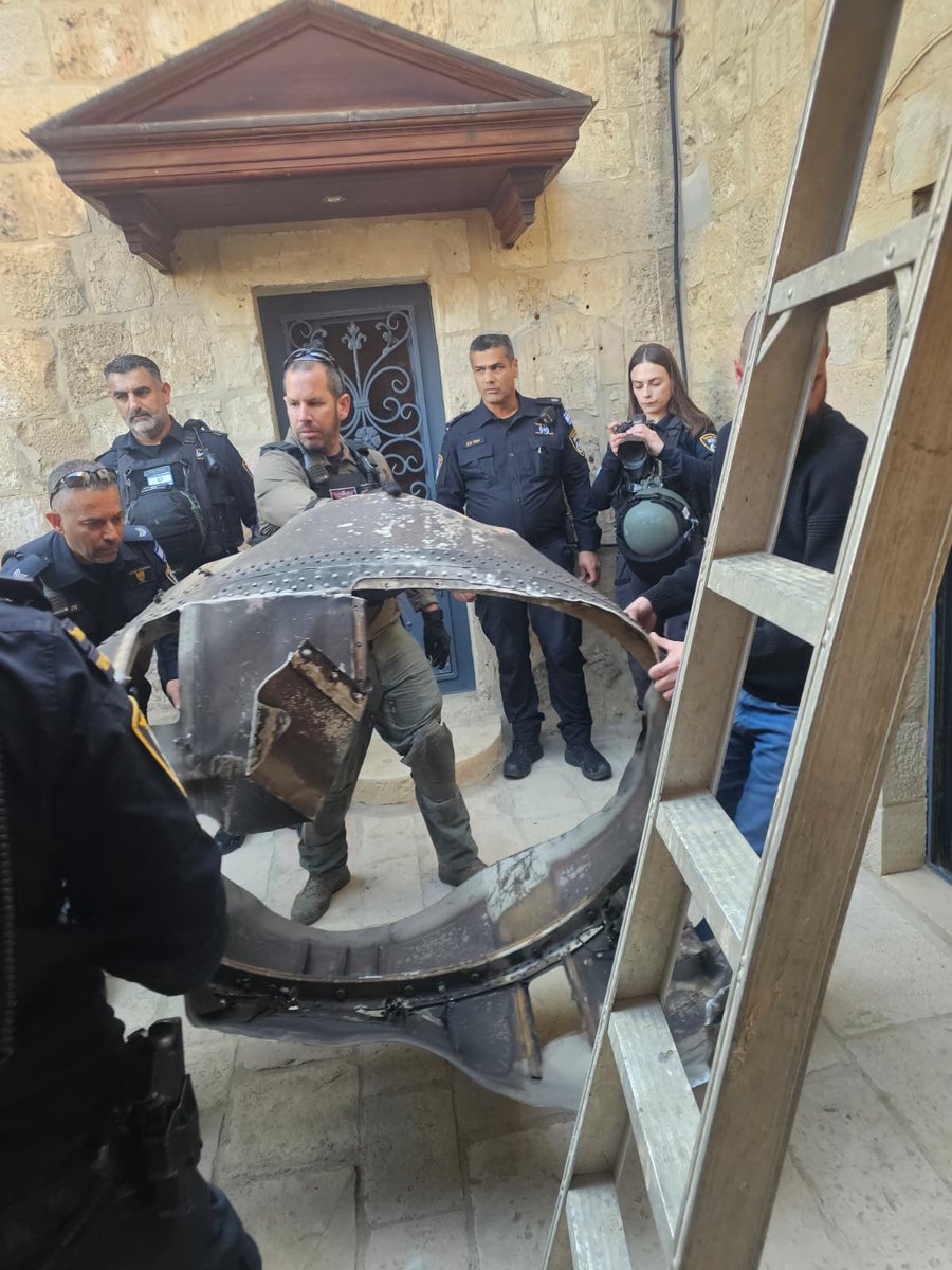 clashreport's tweet photo. Fragments from Iranian missiles (or Israeli interceptors) fell across Jerusalem today, including near Old City holy sites and homes.

Damage was minor and no fatalities were reported. https://t.co/cCR0Ukgxwj