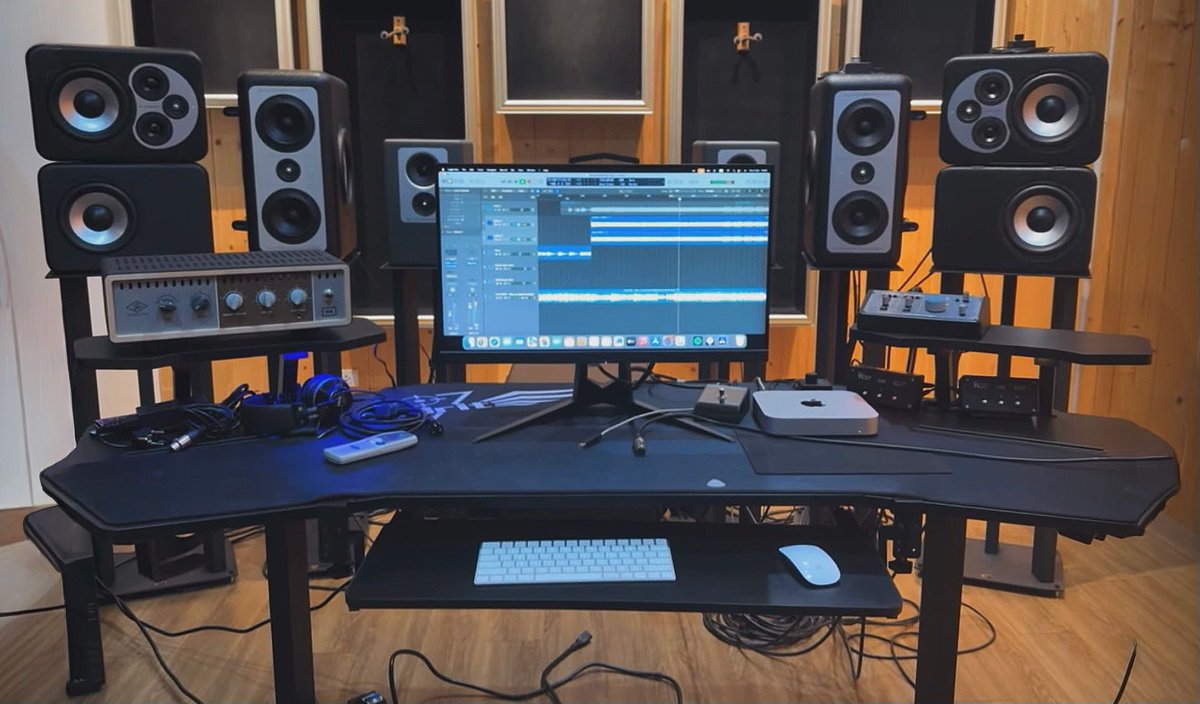 Barefoot Sound tweet media