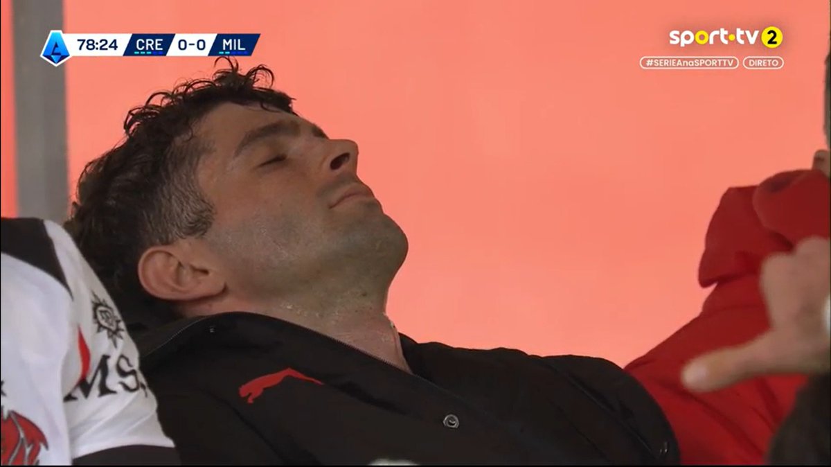 Sleeper AC Milan tweet media