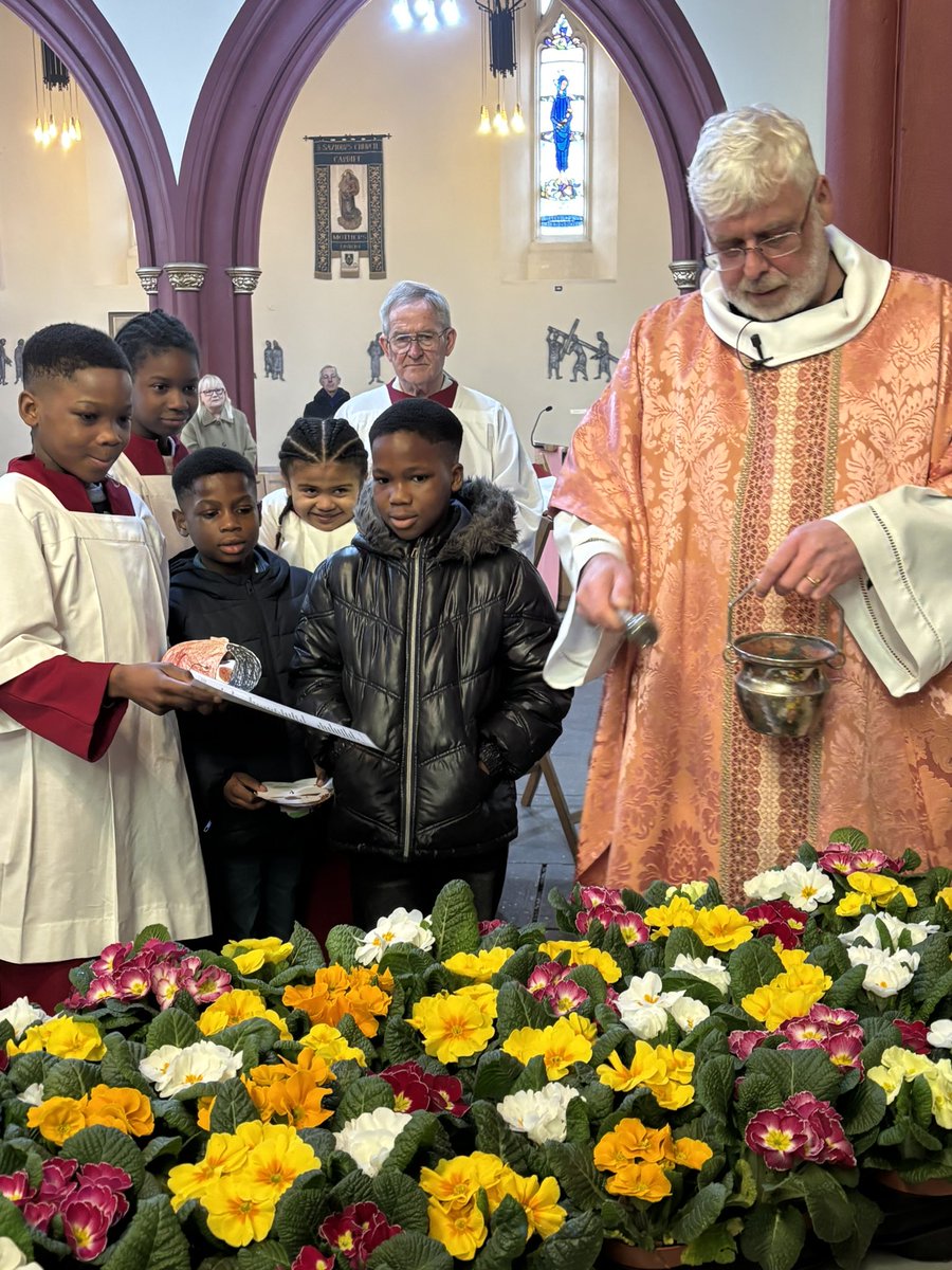 S Saviour's, Splott 🧡 tweet media