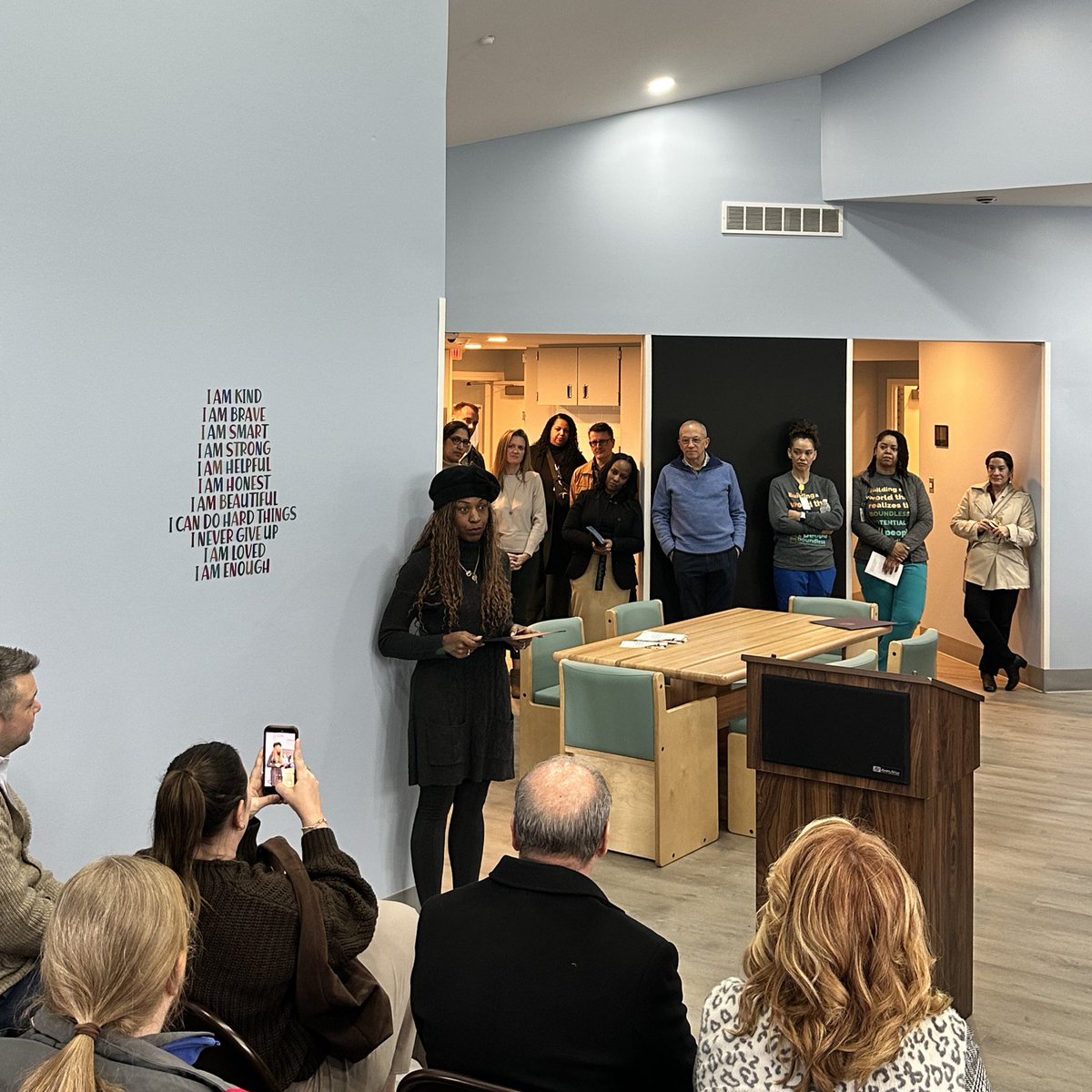 Senator Michele Reynolds tweet media