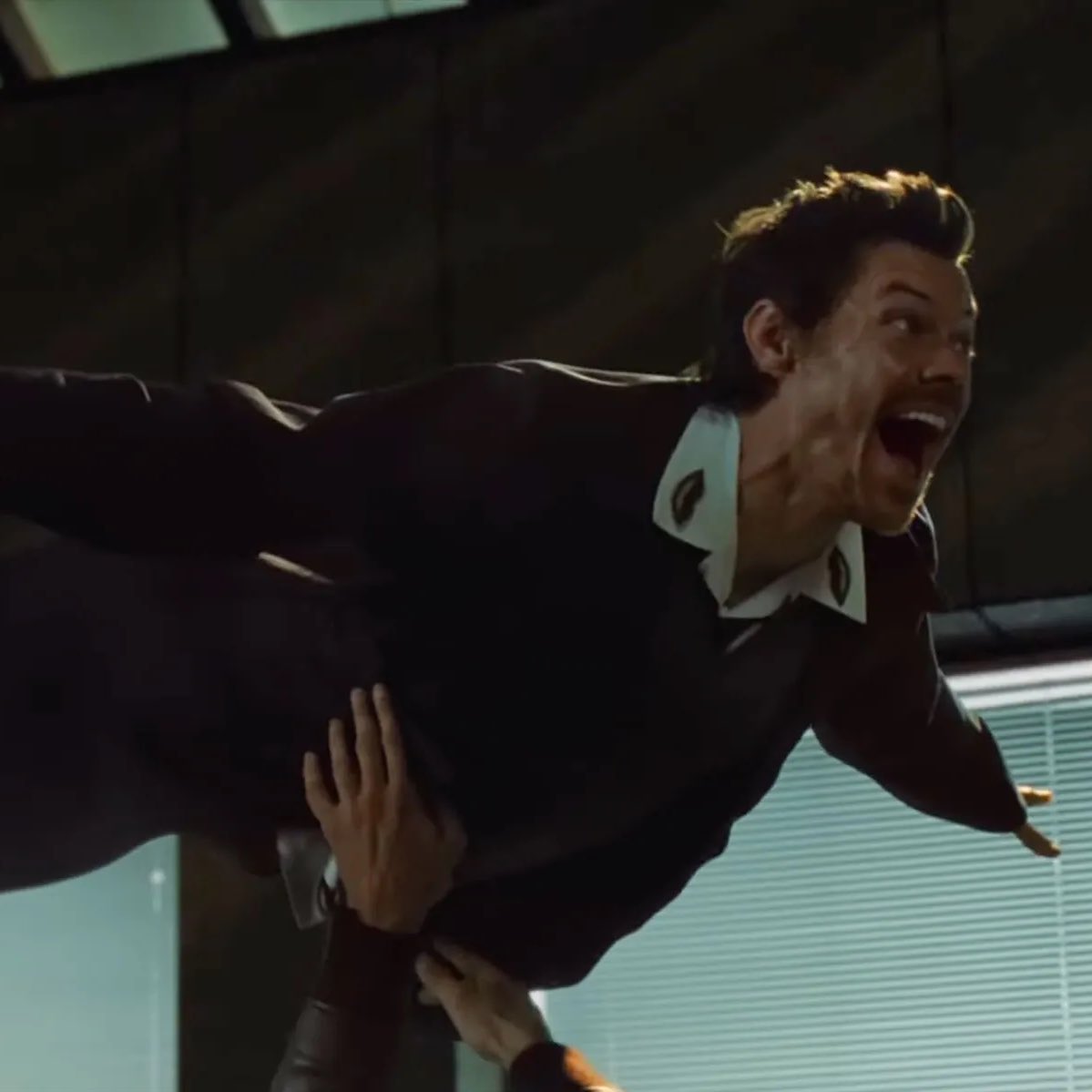 Pop Crave tweet media