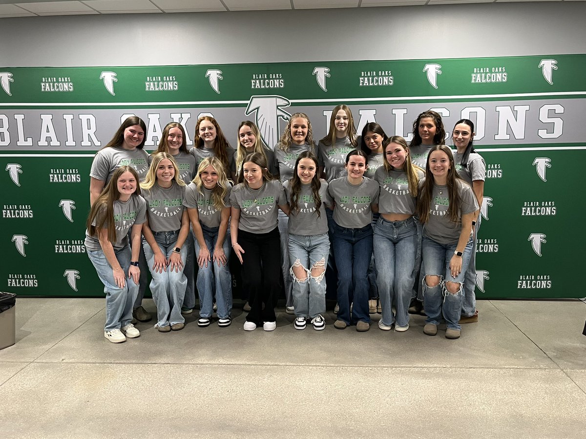 Lady Falcon Hoops tweet media