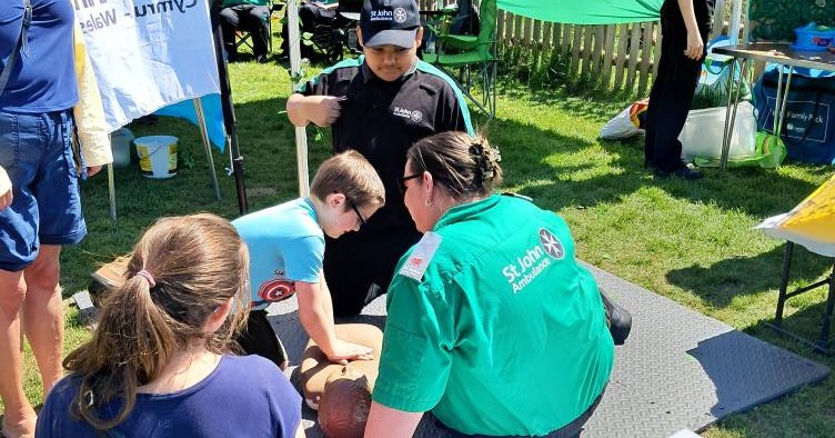 St John Ambulance Cymru tweet media