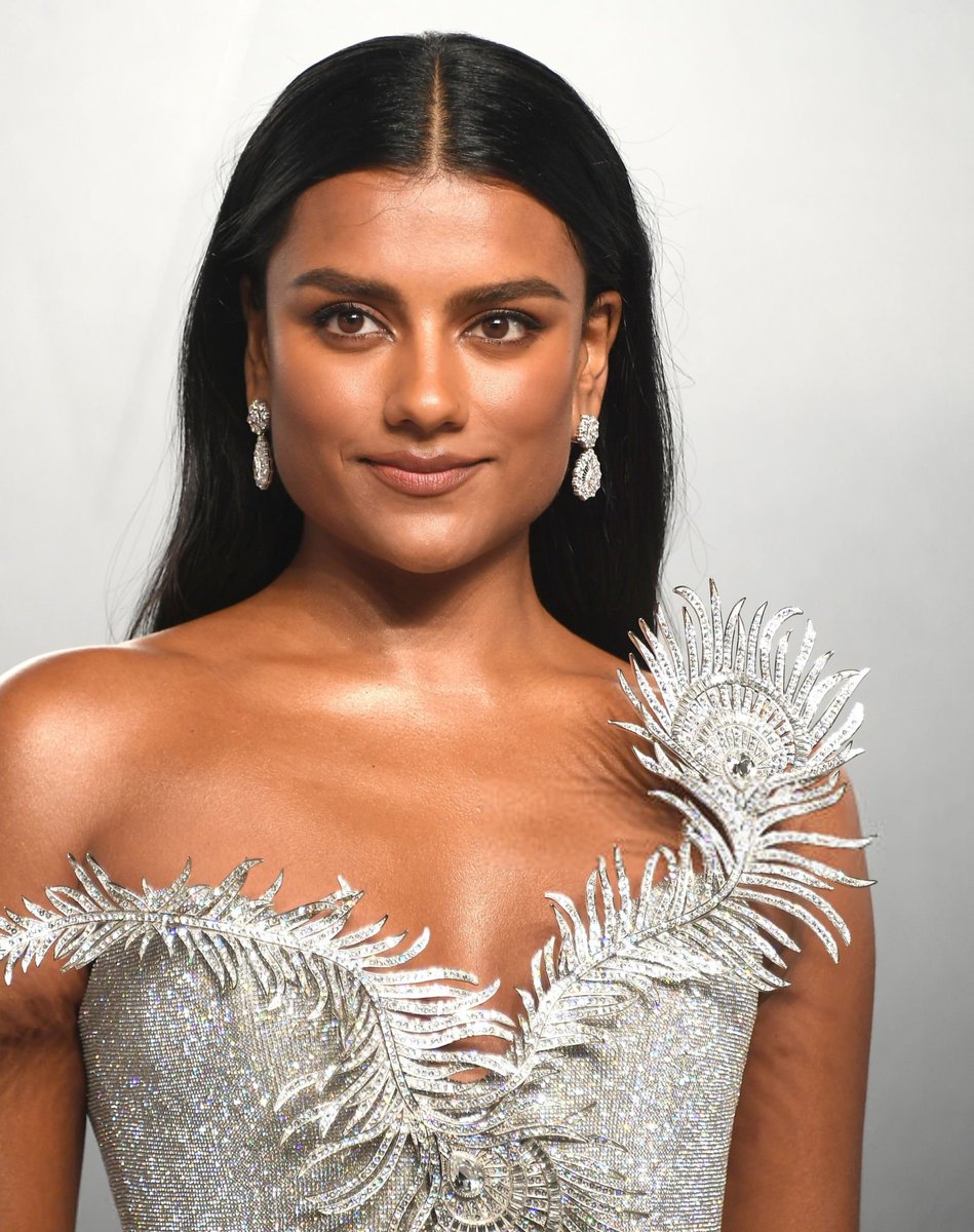 Simone Ashley Network tweet media