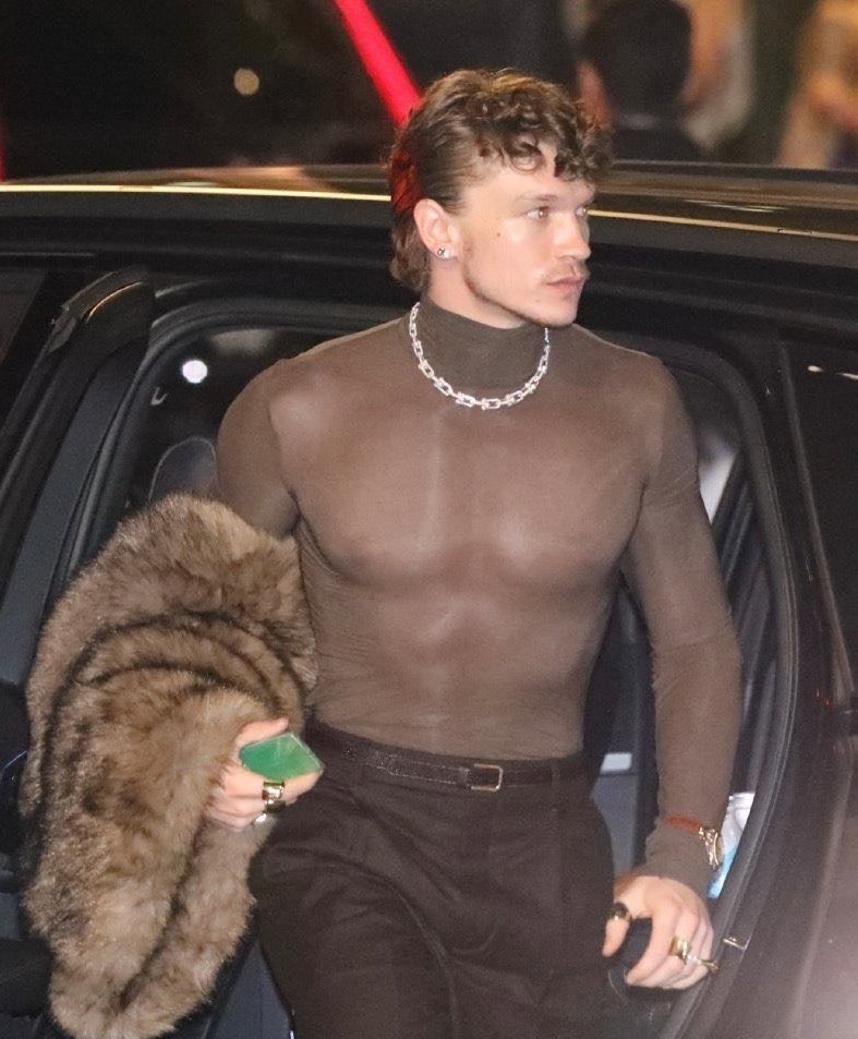 〽️Remy (freak) tweet media