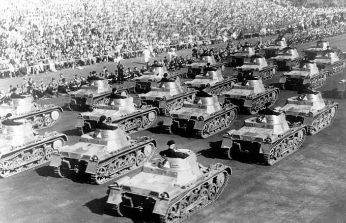 Tank Archives tweet media