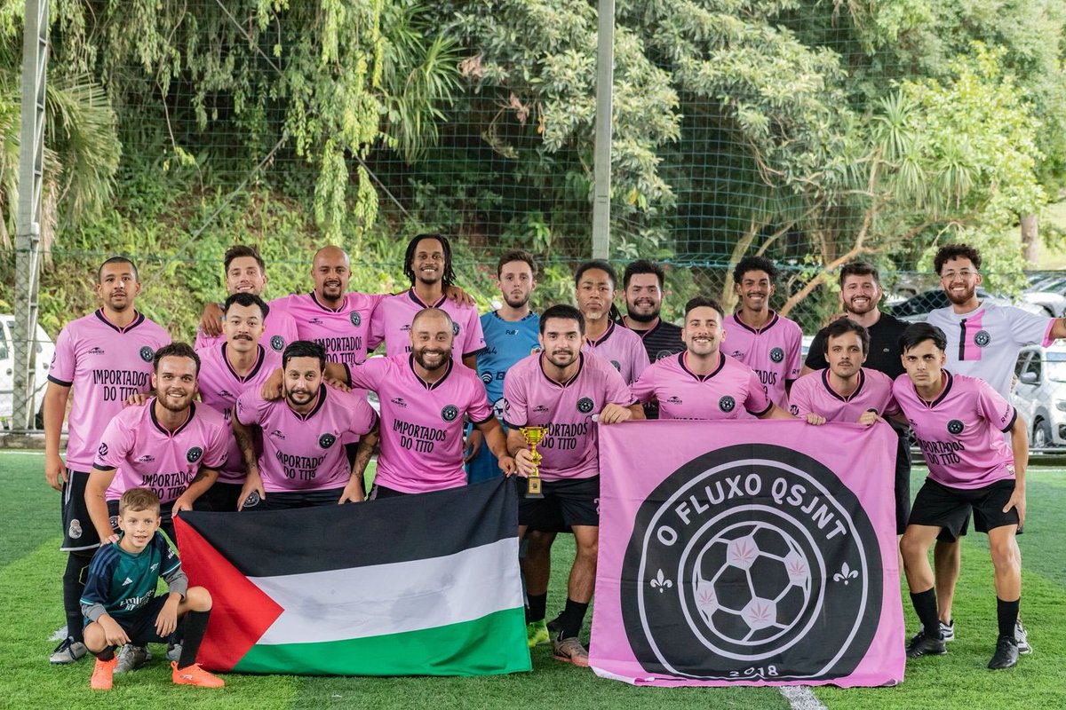 Antifa_Ultras tweet media