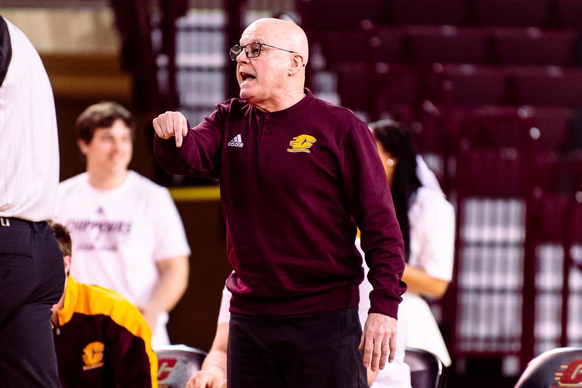 Adam Jaksa tweet media