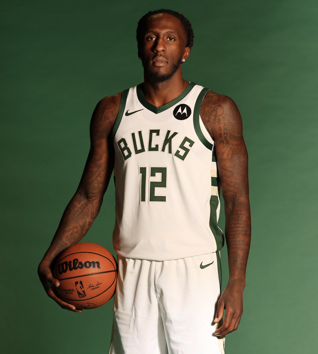 NBA tweet media