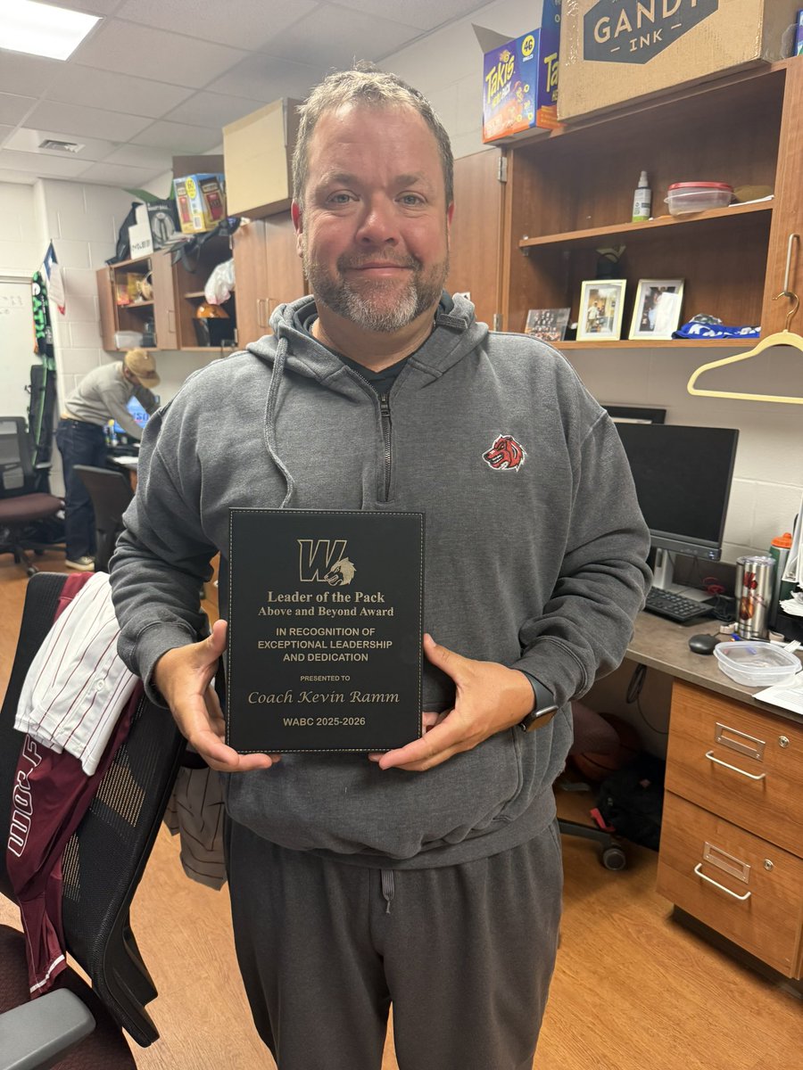 WeissAthleticBooster tweet media