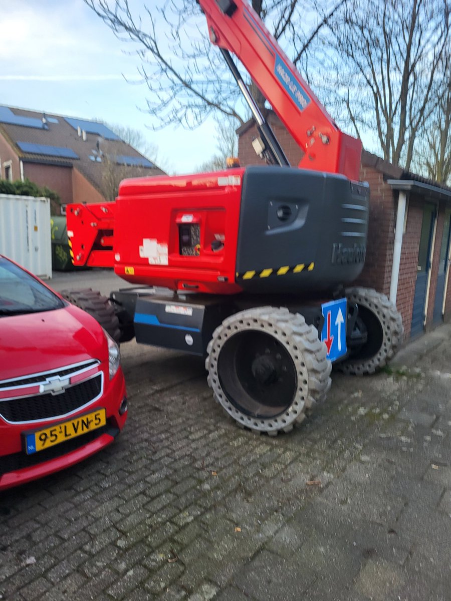 Davetimmers's tweet photo. @GemeenteDelft weer 1 parkeerplaats bezet https://t.co/5WN8E3Q8nz