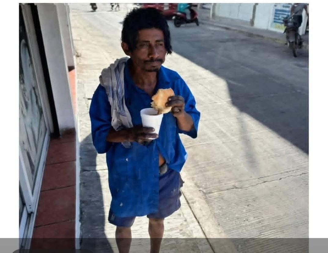 Reggiesmallss's tweet photo. Nevasina Mota vari kungo chema kuti fuel yakudhura... Mukuda kuidira muma Crocs here
😂😂😂😂 https://t.co/XyYZXSL3qd